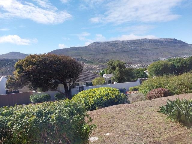 To Let 3 Bedroom Property for Rent in Fish Hoek Western Cape